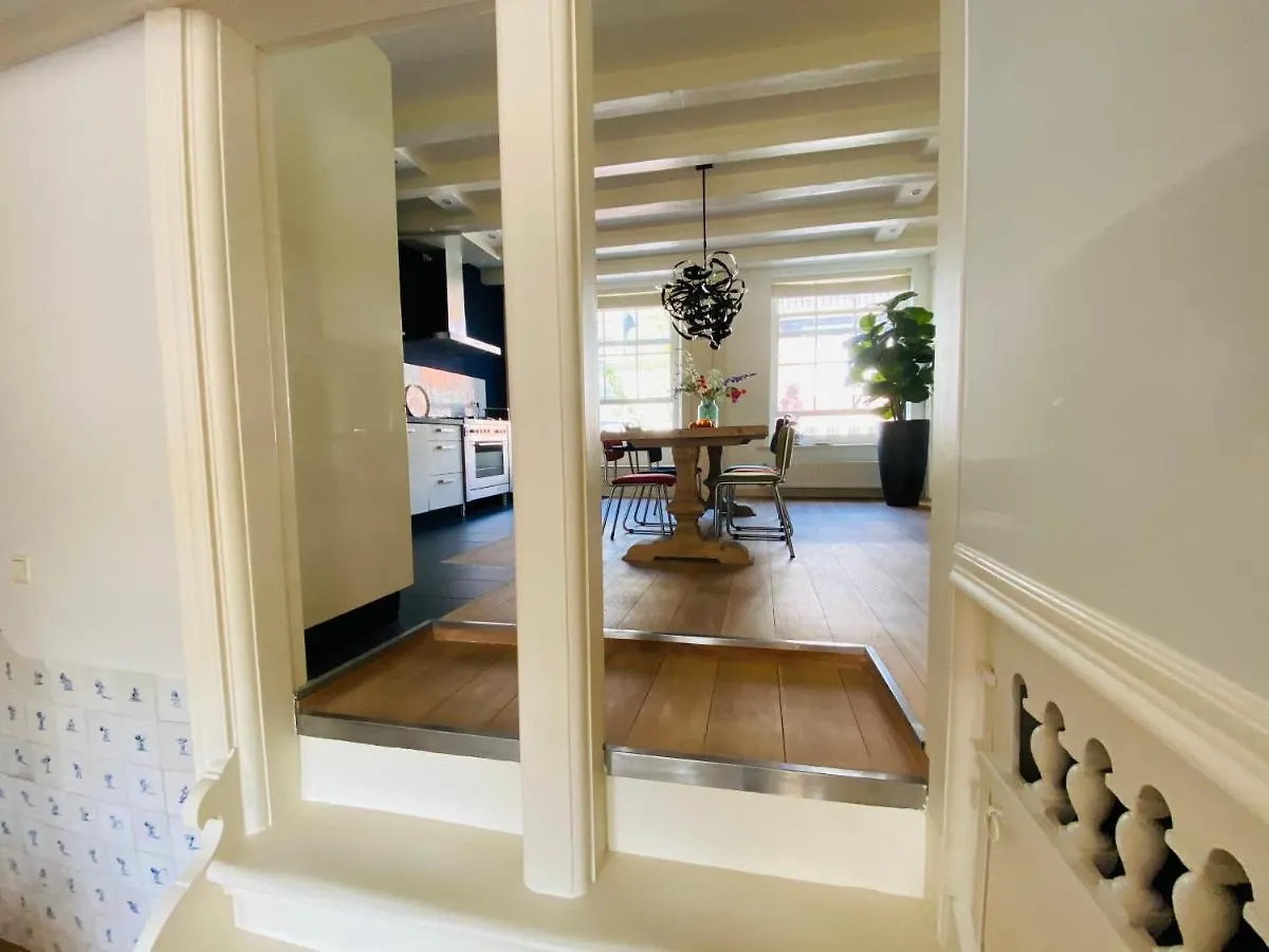 Luxury Historic House, 200 M2, In Centre Delft Appartement